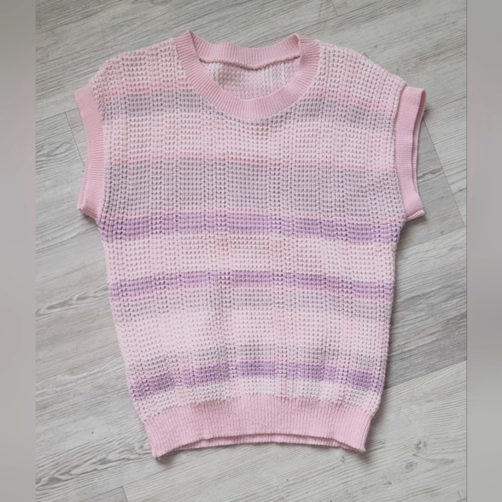 COPY - Beautifut Vintage Handmade Pastel Pink and Purple Knit Sleeveless Sweater
